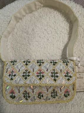 Embellished Beaded Floral Shoulder Bag in Ivory and Pink